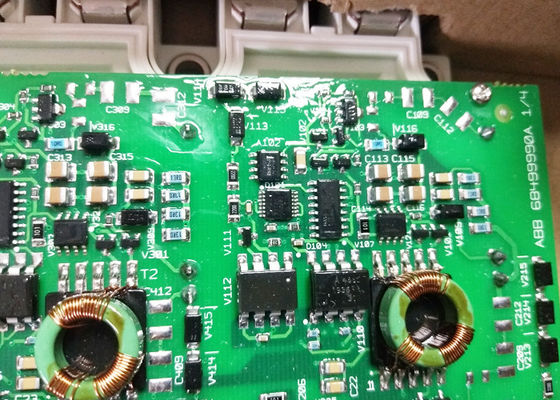 Les COMMANDES servo du MODULE 68569354 de FS450R12KE3/AGDR-71C S PARTIE le KIT d'IGBT