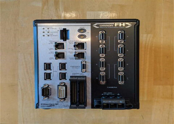 Contrôleur programmable de logique de PLC de la BOÎTE 2-CAM d'unité centrale de traitement d'Omron FH-3050 HI-SPD