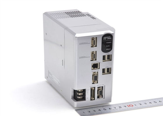 Contrôleur programmable EN FORME DE BOÎTE de logique de PLC d'Omron FZ-350 CTRL NPN 2 FAO