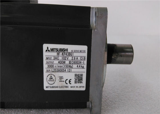 Moteur servo industriel HF-KP43BG1 de machine à coudre de Mitsubishi avec la vitesse 400W 102V 3000RPM