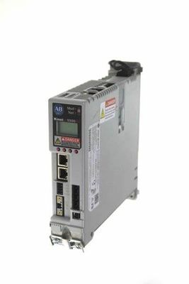 Le courant de pointe d'ab 2198-H008-ERS2 6,3 ampères a produit le VCA d'entrée de 1 et de 3 la phase 190 - 528