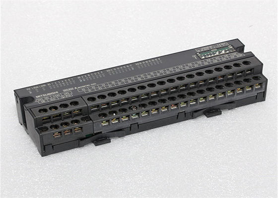 LE MODULE À DISTANCE 32 D'ENTRÉE-SORTIE D'AJ65SBTB1-32D ENTRE 24 VOLTS CONTINU 45 DE MA UN DE TYPE DE FIL