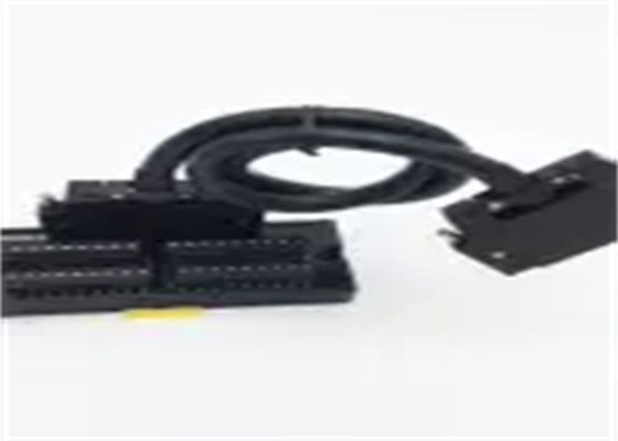 CÂBLE D'ENCODEUR DE MITSUBISHI MR-J3ENSCBL30M-L LONGUEUR DE 30 MÈTRES POUR LE CÂBLE STANDARD SERVO DU MOTEUR IP67