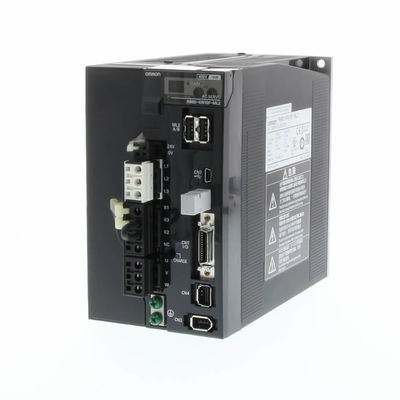 OMRON R88D-KT75F 3~ 400 VCA, type analogue/impulsion, 7,5 kilowatts