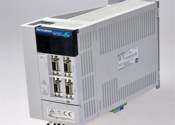 CÂBLE SERVO de l'AMPLIFICATEUR 1KW 400V de MITSUBISHI MR-J2S-100B-4 POUR le MOTEUR SERVO d'ENTRAÎNEMENT de MITSUBISHI