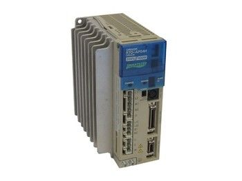 L'approvisionnement servo 4.4A 200V à C.A. 200VAC d'Omron R7D-AP08H chargent 750 W R7D-AP08H-ND