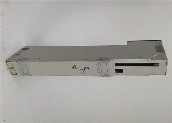 Centre technique Quantum de sortie analogique de module d'interface de puissance de 140ACO02000 Schneider 140 ACO 02000