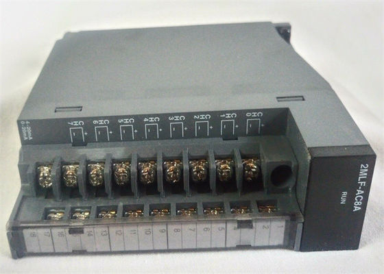 Le courant de canal de 2MLF-AC8A Honeywell 8 entrée analogique des modules Digital je module d'O