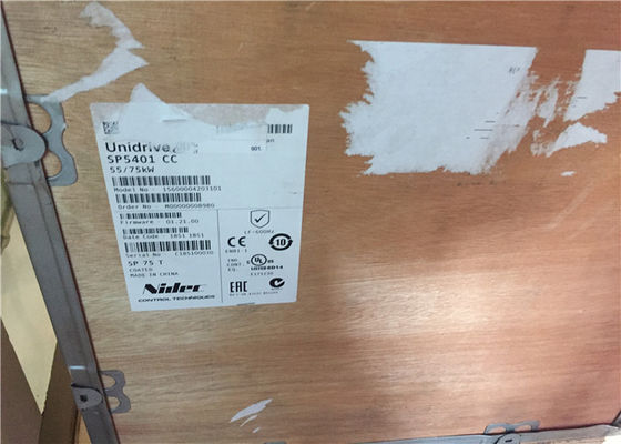 Lecteur SP5401 Emerson Unidrive 380V-400V de bâti de panneau CA des techniques de contrôle 55/75KW NOUVEAU