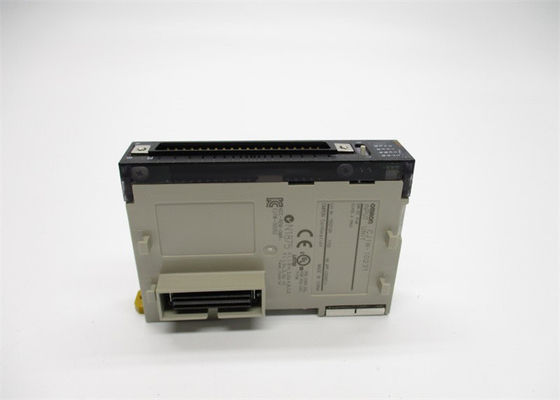 Omron CJ1W-ID231 A ENTRÉ les SÉRIES NUMÉRIQUES 32 de l'entrée-sortie CJ1W de MODULE POUR DIRIGER 4,1 ampères 24 volts continu 4 mA