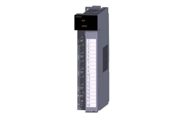 ANALOGUE de CANAL du MODULE 8 de PLC de MITSUBISHI Q68DAIN HORS de module d'alimentation d'énergie superflu ACTUEL
