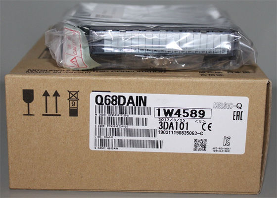 ANALOGUE de CANAL du MODULE 8 de PLC de MITSUBISHI Q68DAIN HORS de module d'alimentation d'énergie superflu ACTUEL