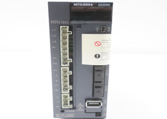 Lecteur industriel servo 0-360hz 2.8a 323v-ac de l'amplificateur MR-J3-100B4 1kw de Mitsubishi de NOUVELLES ACTIONS