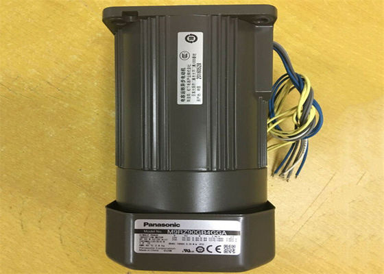 Le MOTEUR À COURANT ALTERNATIF de Panasonic M9RZ90GB4GGA INSTALLENT le moteur servo industriel de 220/230V 90W 1600 t/mn
