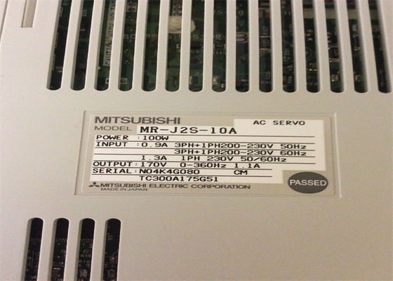 Amplificateur servo du lecteur MR-J2S-10A 170V à C.A. de commande numérique par ordinateur de Mitsubishi 100W NOUVEL en stock