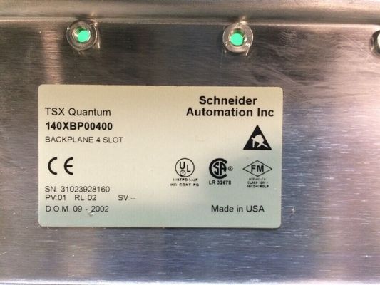 Vis de Modicon Quantum de carte mère de fente de 140XBP00400 Schneider 4 pour des modules d'entrée-sortie
