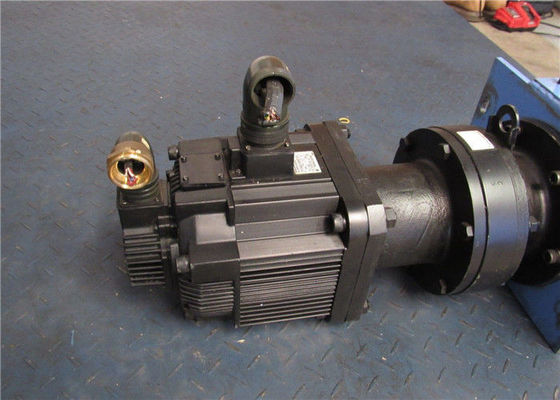 Série électrique industrielle du moteur servo 1800W SGMG à C.A. de SGMG-20A6AT-VO1 Yaskawa nouvelle