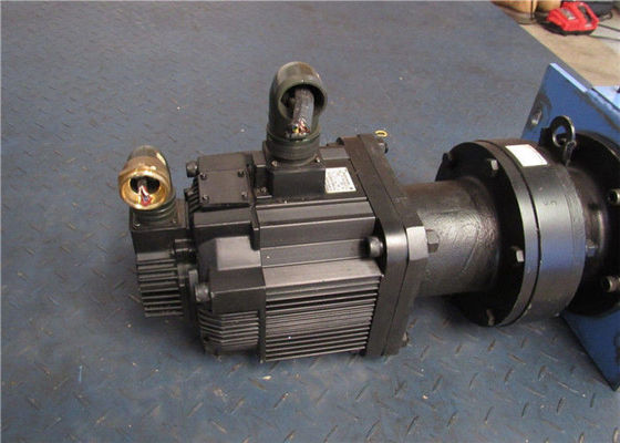 Série électrique industrielle du moteur servo 1800W SGMG à C.A. de SGMG-20A6AT-VO1 Yaskawa nouvelle