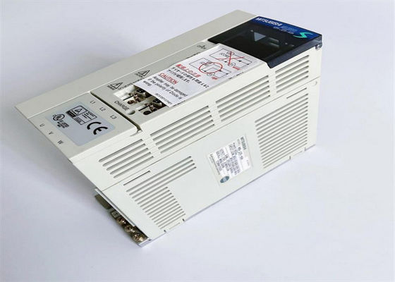 PHASE servo de l'amplificateur 2KW 3 à C.A. Mitsubishi de MR-J200A 220 VCA