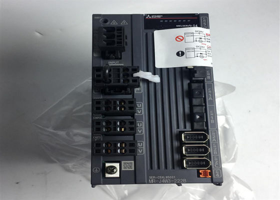 Le servo industriel de MR-J4W3-222B Mitsubishi conduit l'amplificateur servo