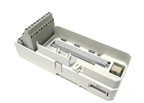 Module de terminaux de signal de l'unité 1x8 d'arrêt de module de contrat de 3BSE013231R1 TU811V1