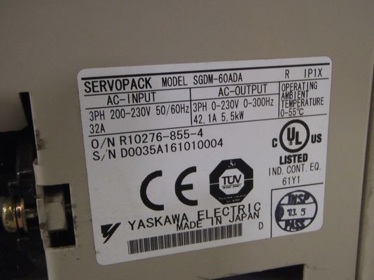 Commande servo électrique industrielle à C.A. de SGDM-60 ADA Yaskawa ServoPack 5.5KW