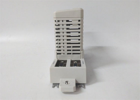 Module 10Base2 d'Ethernet du module EI801F d'Ethernet à C.A. 800F d'ABB EI801F 3BDH000015R1