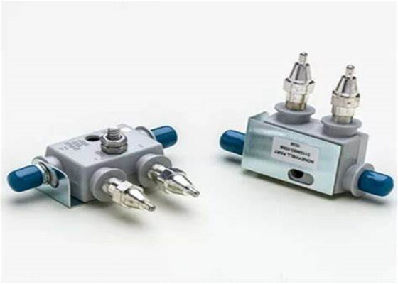 Le kit 2-Ports de ROBINET de tronc de HONEYWELL 51201394-100 UCN laissent tomber des ROBINETS avec des terminateurs