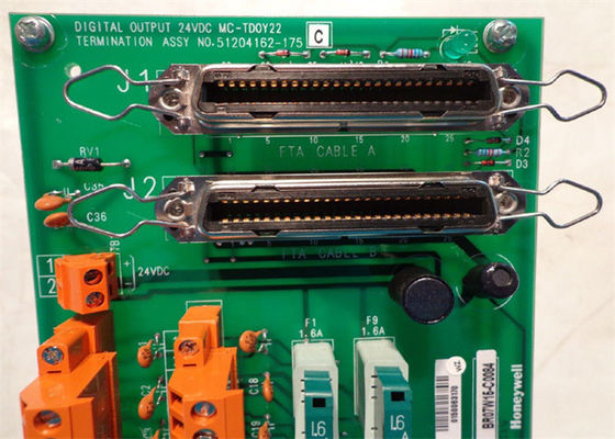 Sortie numérique MC-TDOY22 de carte de circuit imprimé de HONEYWELL 51204162-175 24 volts continu