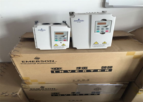 Fréquence variable 0.75KW 1.5KVA de techniques de contrôle d'Emerson Inverter EV1000-2S0007G NIDEC