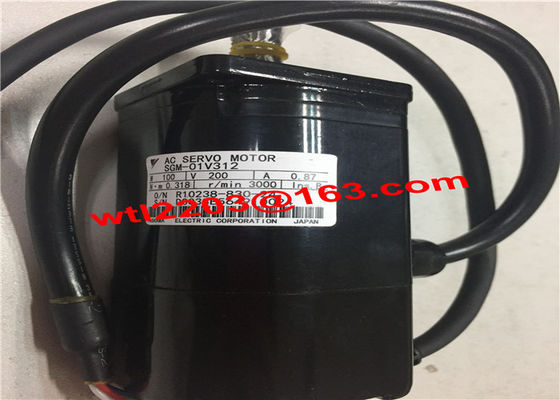 Moteur servo industriel SGM-01V312 100W 200V à C.A. de Yaskawa tout neuf