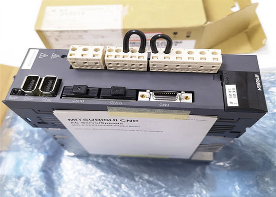 Le servo industriel de MDS-D-SVJ3-20NA conduit le Commande-C.A. de DM de série de Mitsubishi