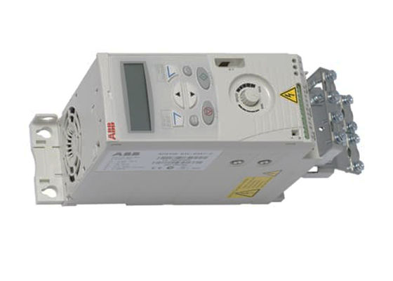 Le micro ACS150-03E-08A8-4 conduit le convertisseur de fréquence 68581818 ACS150 R1