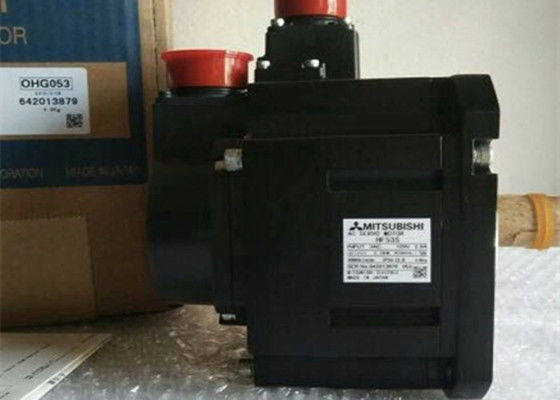 Moteur servo à C.A. de HF-103T Mitsubishi Industial sans encodeur 1KW 3AC 125V 5.3A 3000r/min