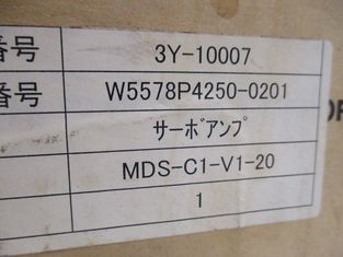 Contrôleur programmable d'amplificateur de MDS-C1-V1-20 2.0KW Mitsubishi d'unité de contrôle servo d'axe