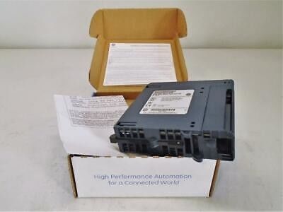 IC695PSD140 GE Emerson Automation a fabriqué le module d'alimentation d'énergie de la plate-forme de PACsystem RX3i PAC