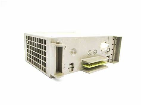 6ES5482-8MA13 SIEMENS SIMATIC S5, creusent l'entrée-sortie 482 non isolée pour S5-90U/-95U/-100U