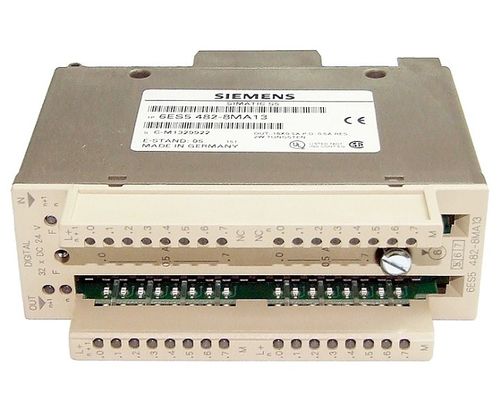 6ES5482-8MA13 SIEMENS SIMATIC S5, creusent l'entrée-sortie 482 non isolée pour S5-90U/-95U/-100U