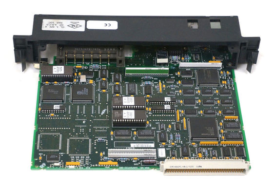 90-70 séries de GE IC697BEM731 incluent 30 gouttes par unité centrale de traitement de canal clignotant la LED