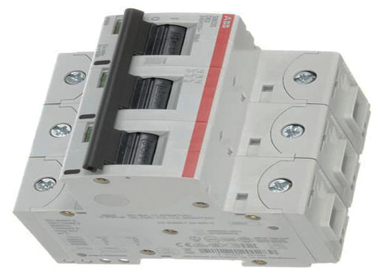 2CCS863001R0631 S803S-D63 Disjoncteurs à basse tension PCB nouveaux