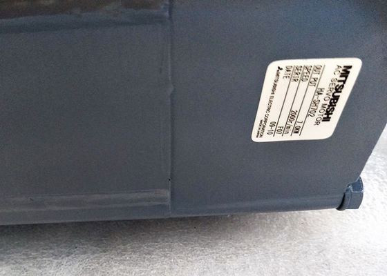 Mitsubishi 7.0KW moteurs industriels HA-SH702 HA-SH série AC Servo moteur Nouveau en stock