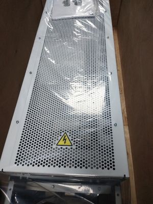 ABB ACS800-04M-0610-7+E208+E210+P901 560kW 560A 205 kg Convertisseur de fréquence 3 phases
