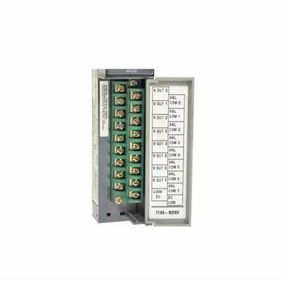 1746-NO8V Module de sortie analogique SLC 500 de 16 bits et 320 μV