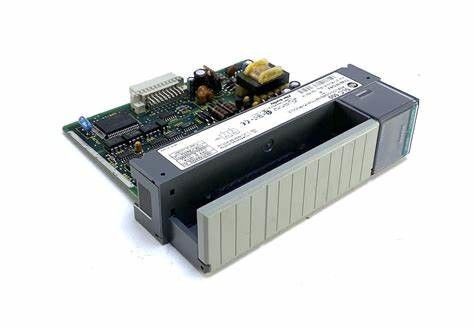 1746-NO4I Module de sortie analogique SLC 500 pour l'automatisation par AB Rockwell
