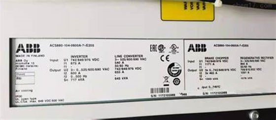 ABB ACS800-104-0105-7 Inverteur de courant alternatif Convertisseur de fréquence 34 kg Connexions complètes à deux fils