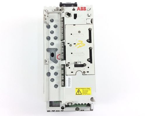 ABB ACS800-104-0050-3+Q950 690V 50 KVA Convertisseur de fréquence Invertisseur 400V