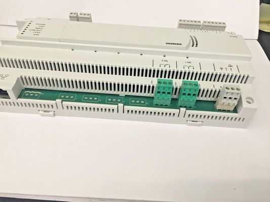 PXC12-E.D Siemens Stations d'automatisation compactes librement programmables pour 8 ou 16 points d'entrée/sortie