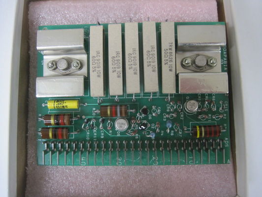 FANUC General Electric APPLIFIER POWER CARD IC3600APAB1 quatre petits transistors circulaires équipés d'un système de réglage de la fréquence