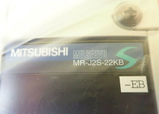 MITSUBISHI Industrial AC SERVO DRIVE MR-J2S-22KB-EB 22KW MR-J Servo Amplificateur 400V Nouveau