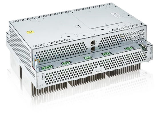 3HAC029818-001 DSQC 663 Composants de robot Unité de conduite IRC5P Module de contrôle de peinture